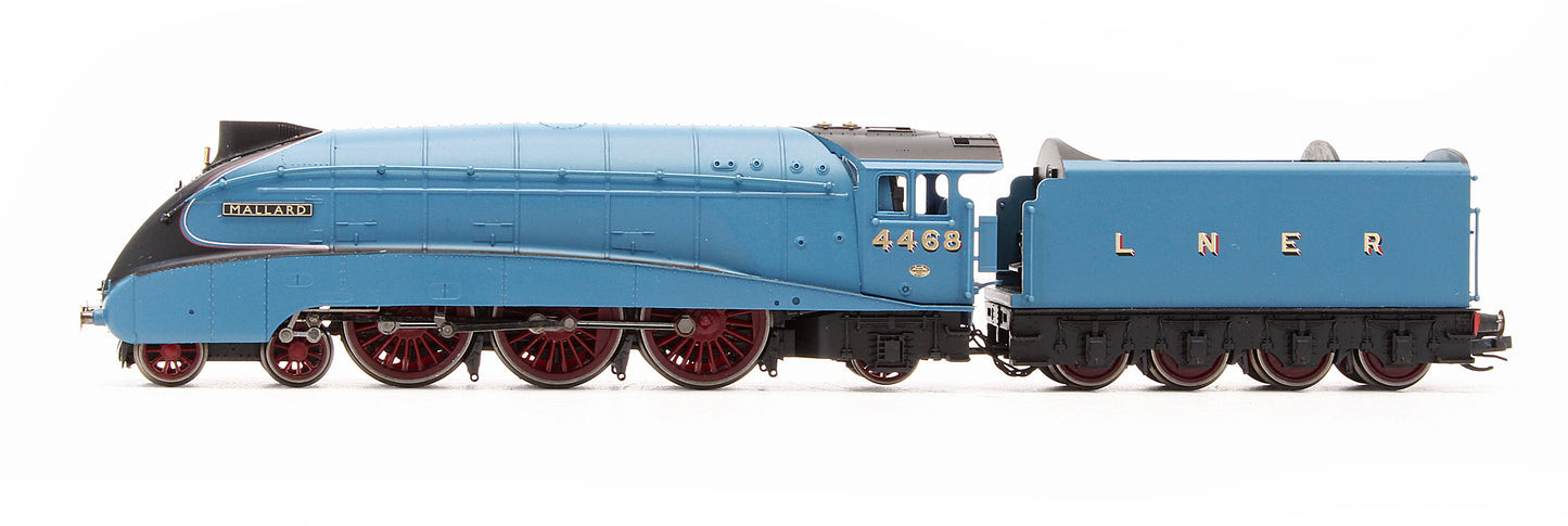 Pre-Owned TT3007M LNER Class A4 4-6-2 4468 'Mallard' Steam Locomotive - DCC Sound