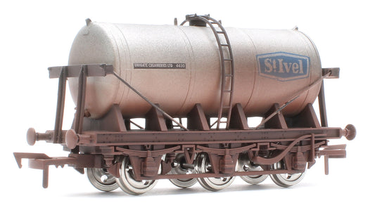 4F-031-144 6 Wheel Milk Tanker St Ivel - Weathered
