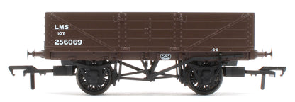 950016 LNWR D90 4-Plank Open LMS Bauxite (post-1936) No.256069