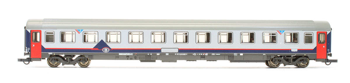 Pre-Owned SNCB Second Class Passenger Car '61 88 21-70 807-3'