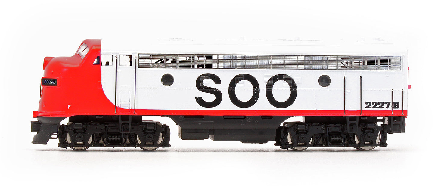 Pre-Owned CB120 MRC F7A Soo Line Diesel Locomotive - Road #2227-B