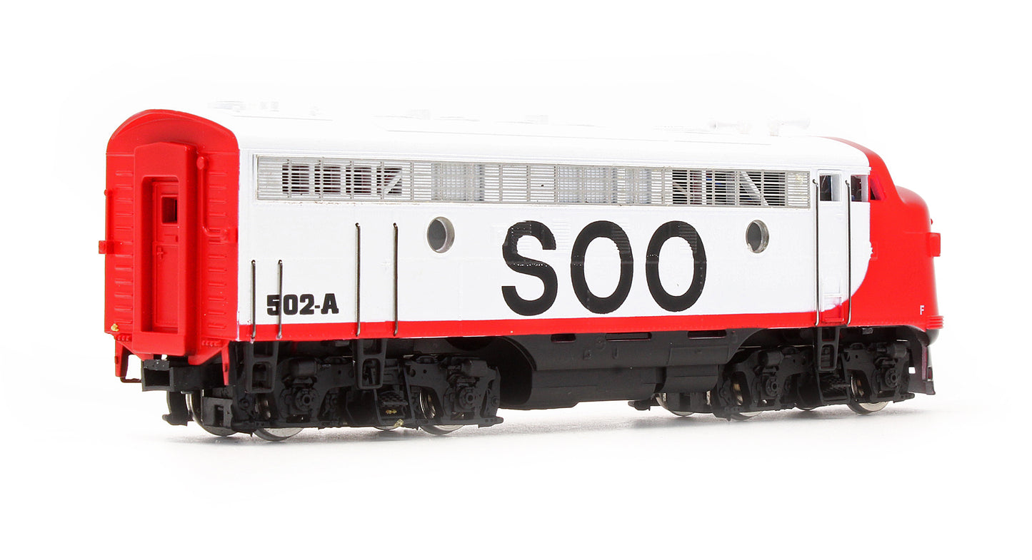 Pre-Owned CB121 MRC F7A Soo Line Diesel Locomotive - Road #502-A