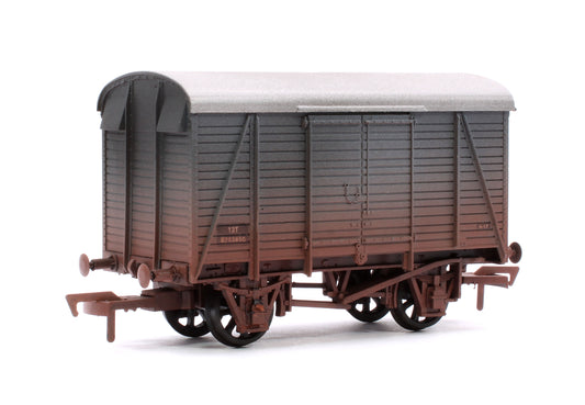 Box Van BR 753850 - Weathered