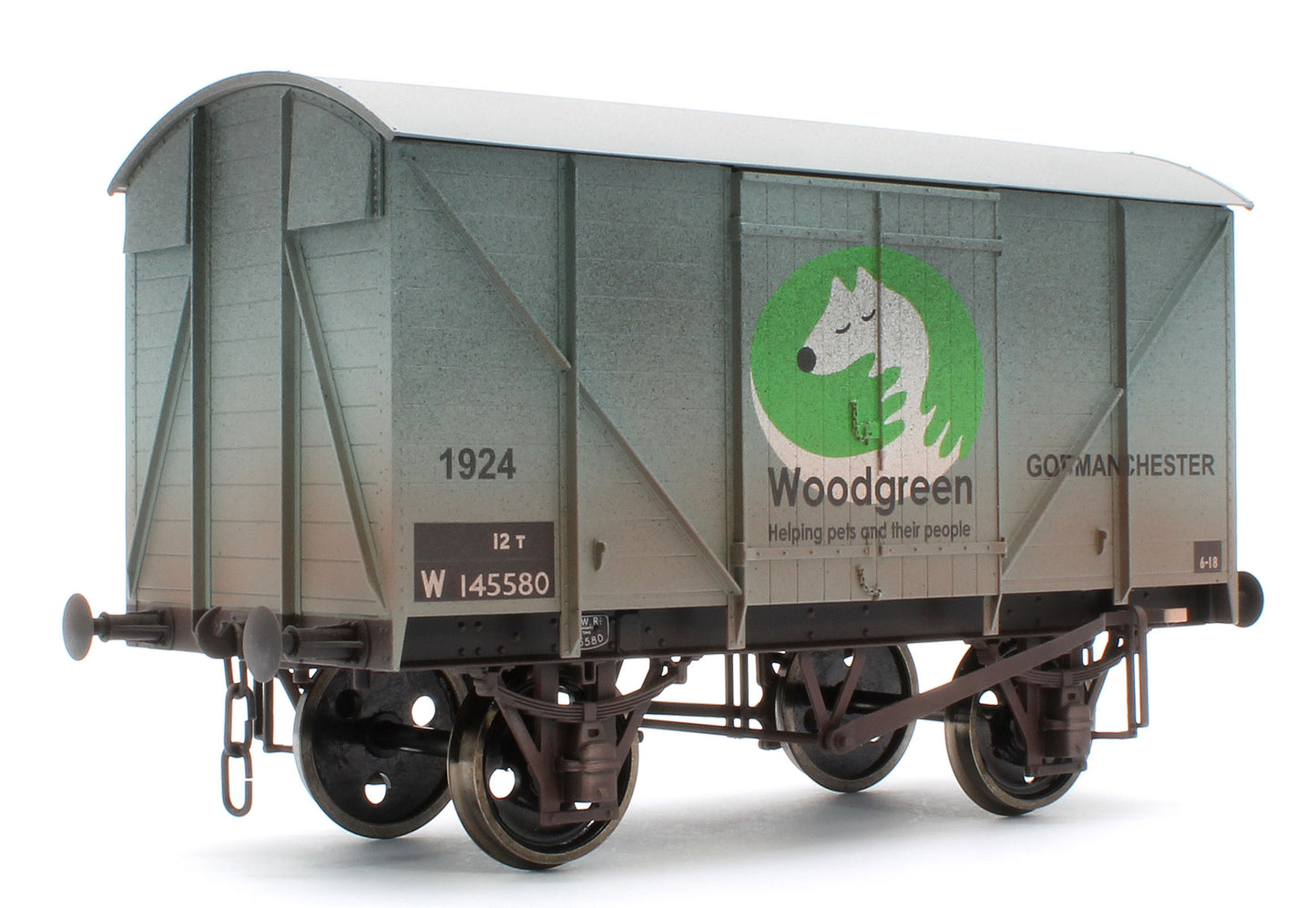 7F-066-014W GW Van Woodgreen Animal Charity - Weathered