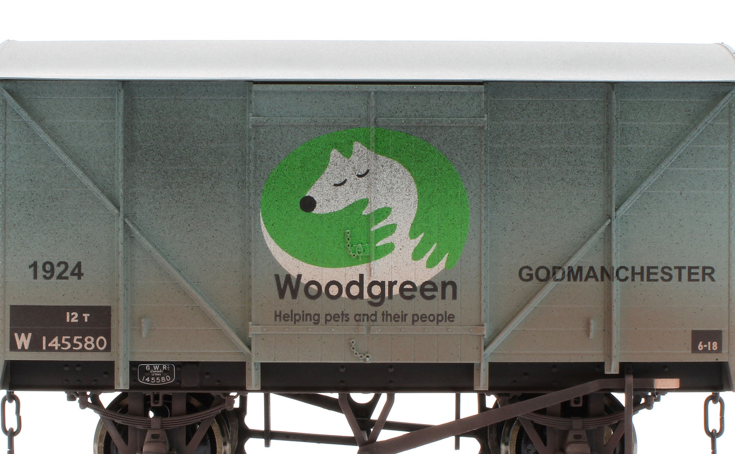 7F-066-014W GW Van Woodgreen Animal Charity - Weathered