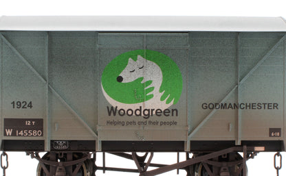 7F-066-014W GW Van Woodgreen Animal Charity - Weathered
