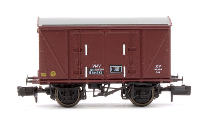 Set of 3 BR 12T Vanwide Ventilated Vans, BR Freight Brown VMV XP