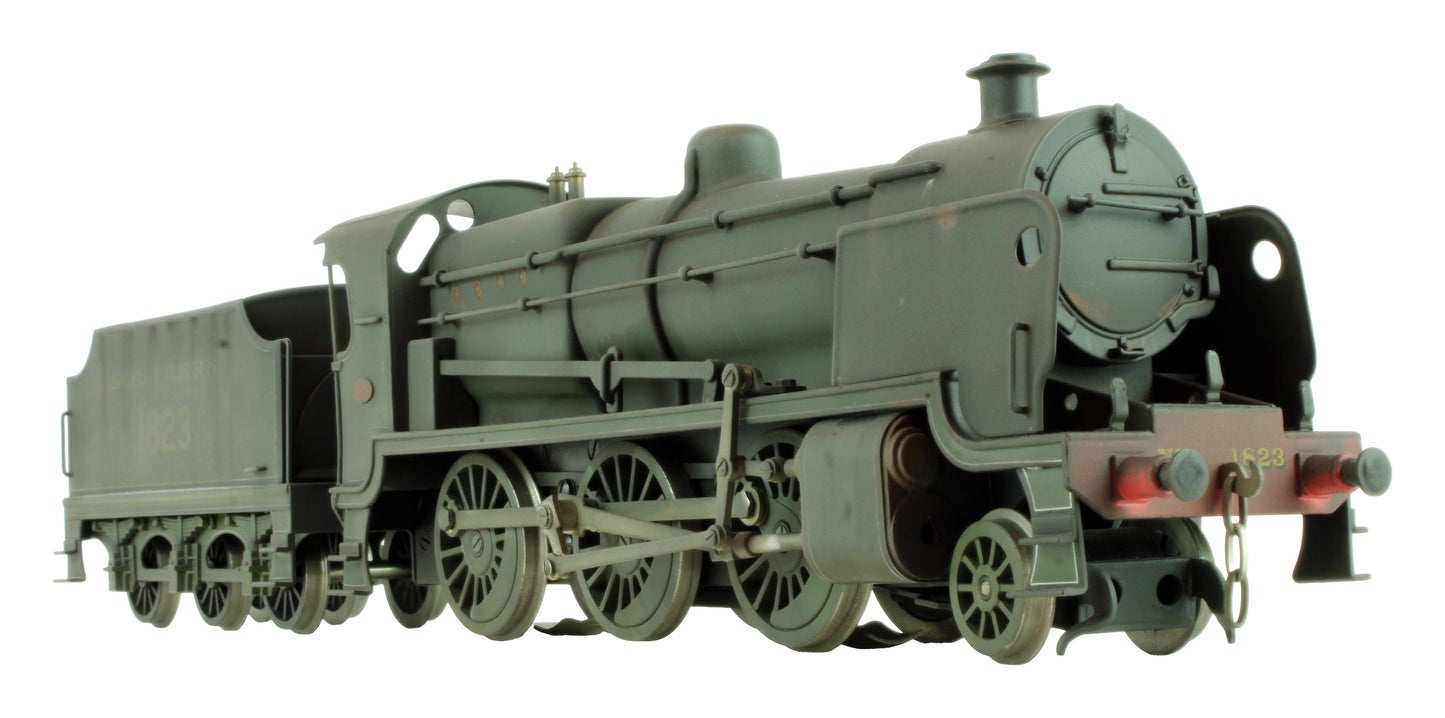 Pre-Owned BL99054 Southern Green N Class 2-6-0 'Mogul' 1823 Steam Locomotive - Weathered