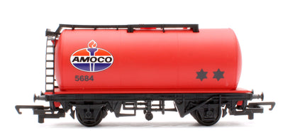 Pre-Owned R6481 Set Of 3 Assorted  Tank Wagons 'Esso', BP' & 'Amoco'