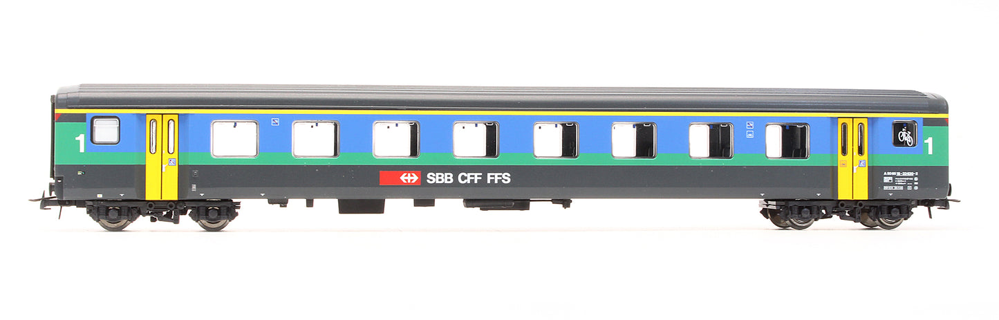 Pre-Owned 74565 SBB CFF FFS 1st Class Coach A 50 85 18-33 630-2