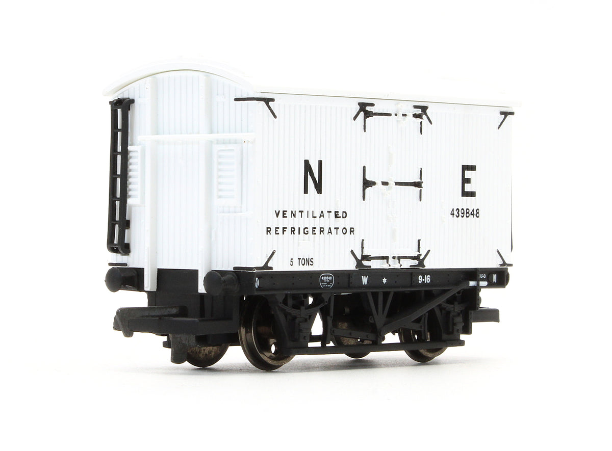 Pre-Owned NE Refrigerated Van '439848'