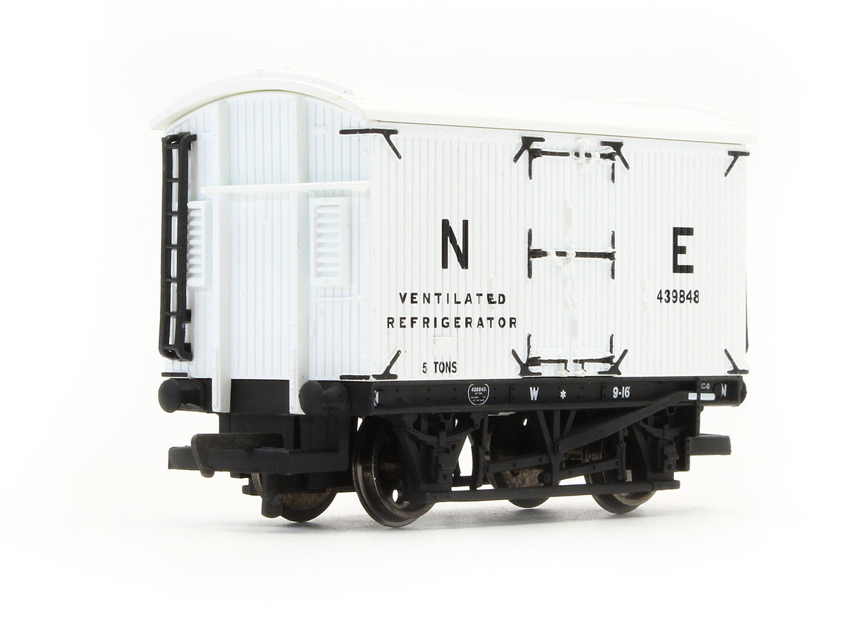 Pre-Owned NE Refrigerated Van '439848'