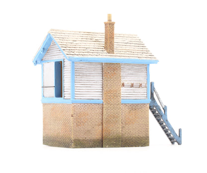 Pre-Owned 44-082 Derelict Signal Box
