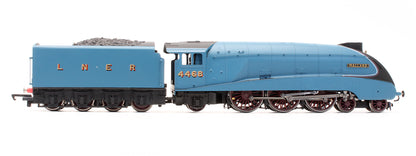 Pre-Owned R3173 RailRoad LNER 4-6-2 A4 'Mallard' 4468 Steam Locomotive - Special Edition