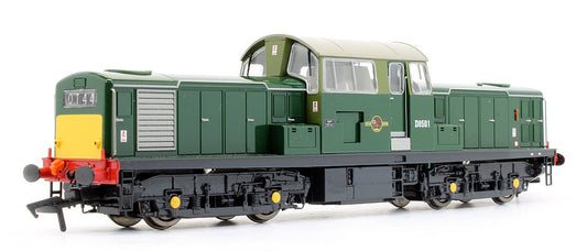 Pre-Owned Class 17 Clayton BR Green With Small Yellow Panels D8501 Diesel Locomotive (Gloss Finish)