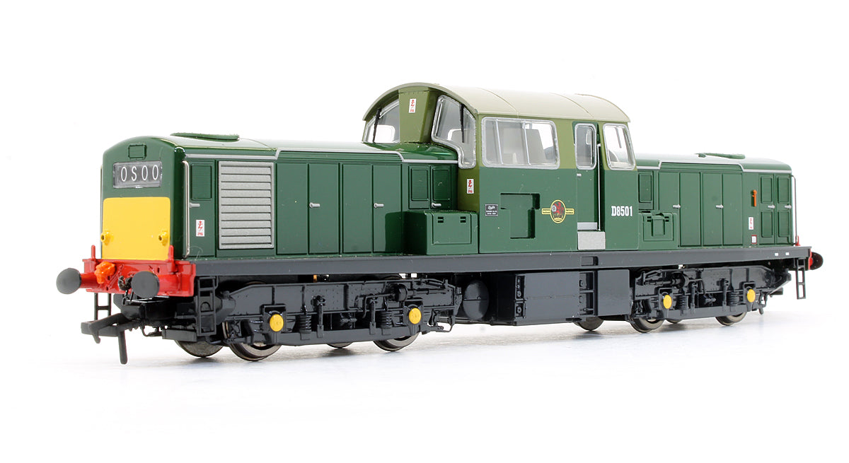 Pre-Owned Class 17 Clayton BR Green With Small Yellow Panels D8501 Diesel Locomotive (Gloss Finish)