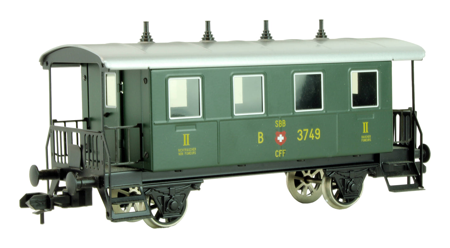 Marklin 54106 Maxi Class E 3/3 8433 Steam Loco Passenger Ski Set *DCC Sound*