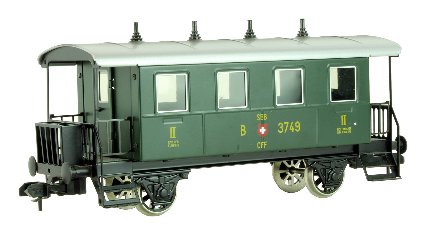 Marklin 54106 Maxi Class E 3/3 8433 Steam Loco Passenger Ski Set *DCC Sound*