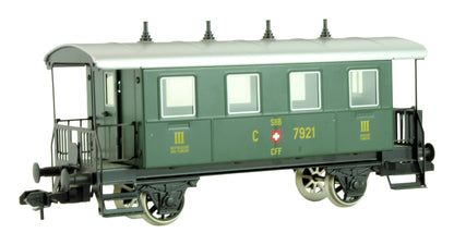 Marklin 54106 Maxi Class E 3/3 8433 Steam Loco Passenger Ski Set *DCC Sound*