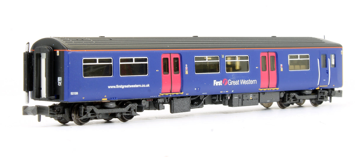 Pre-Owned 371-330 Class 150/1 First Great Western 2 Car DMU - DCC Fitted