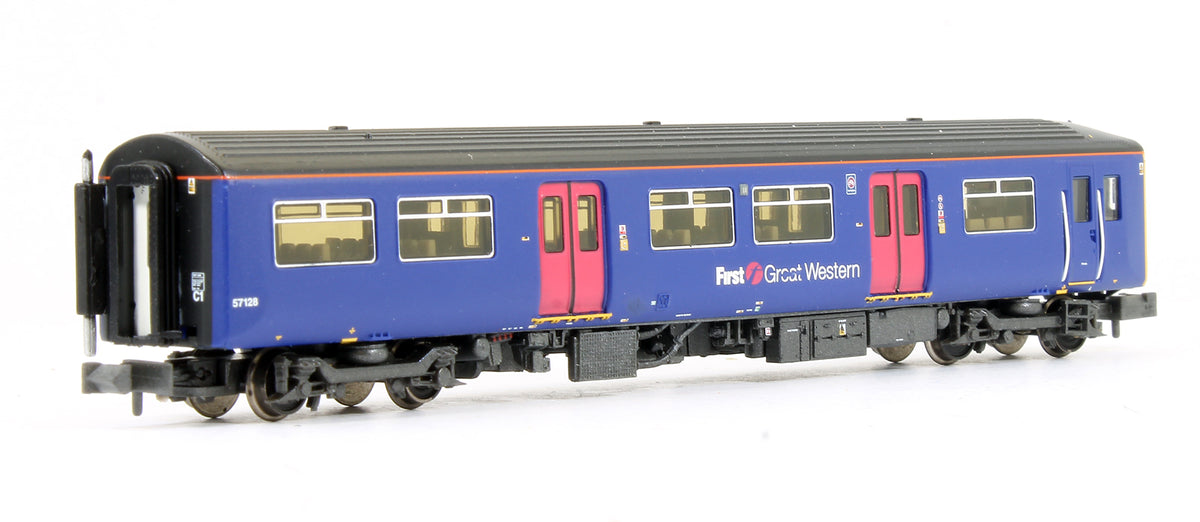 Pre-Owned 371-330 Class 150/1 First Great Western 2 Car DMU - DCC Fitted