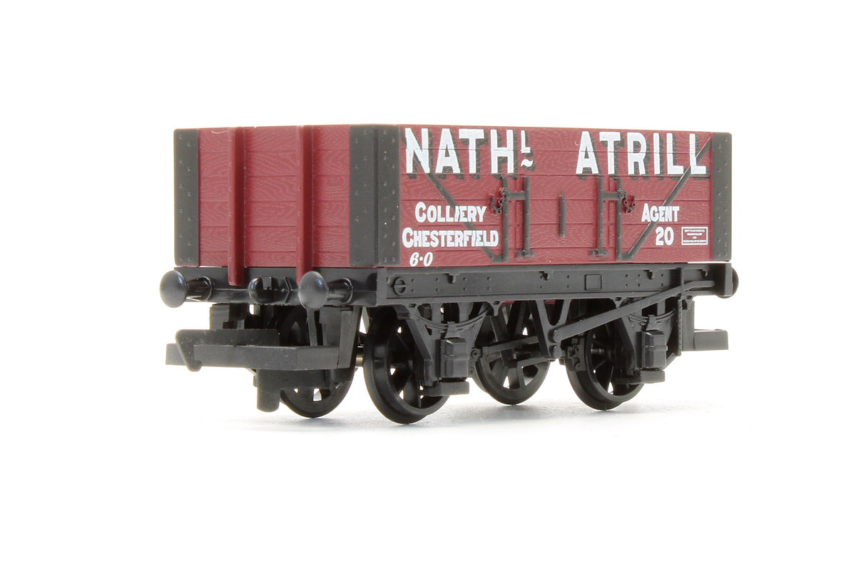Pre-Owned Set Of 3 'Nathanial Atrill' 5 Plank Wagons
