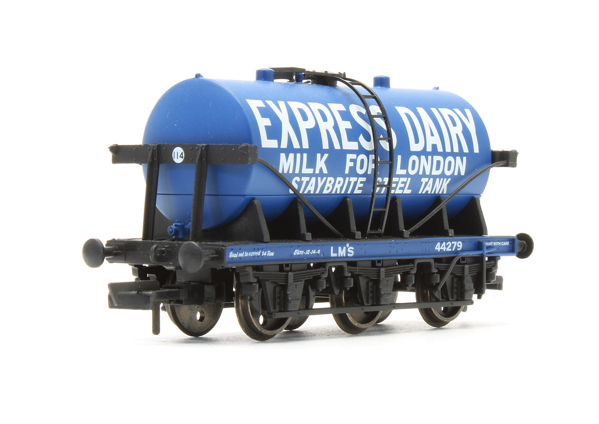 Pre-Owned R6884 Set Of 3 Six Wheel Milk Tank Wagons 'Express Dairy'