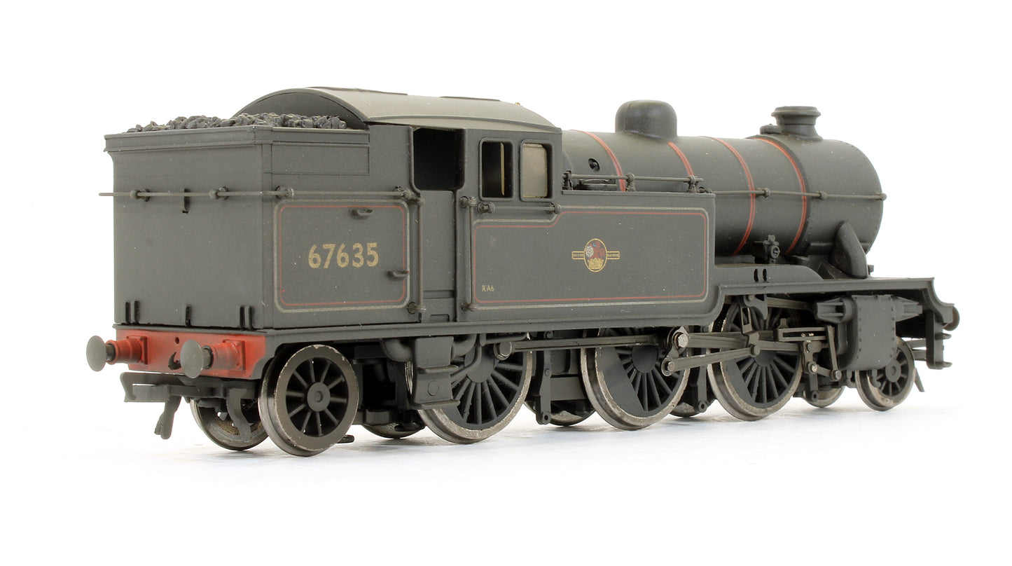 Pre-Owned V1 Tank 67635 BR Lined Black Late Crest With Straight Sided Bunker Steam Locomotive (Weathered)