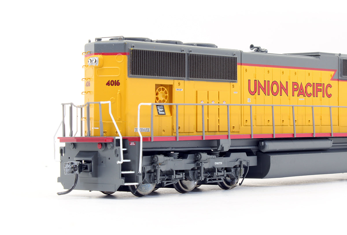 Pre-Owned Genesis SD-70M Diesel Locomotive Union Pacific - Road #4016