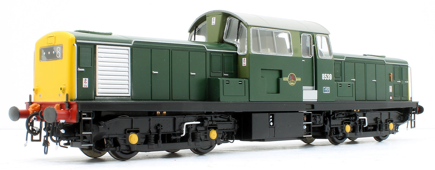 Pre-Owned Class 17 Clayton BR Two Tone Green D8539 Diesel Locomotive