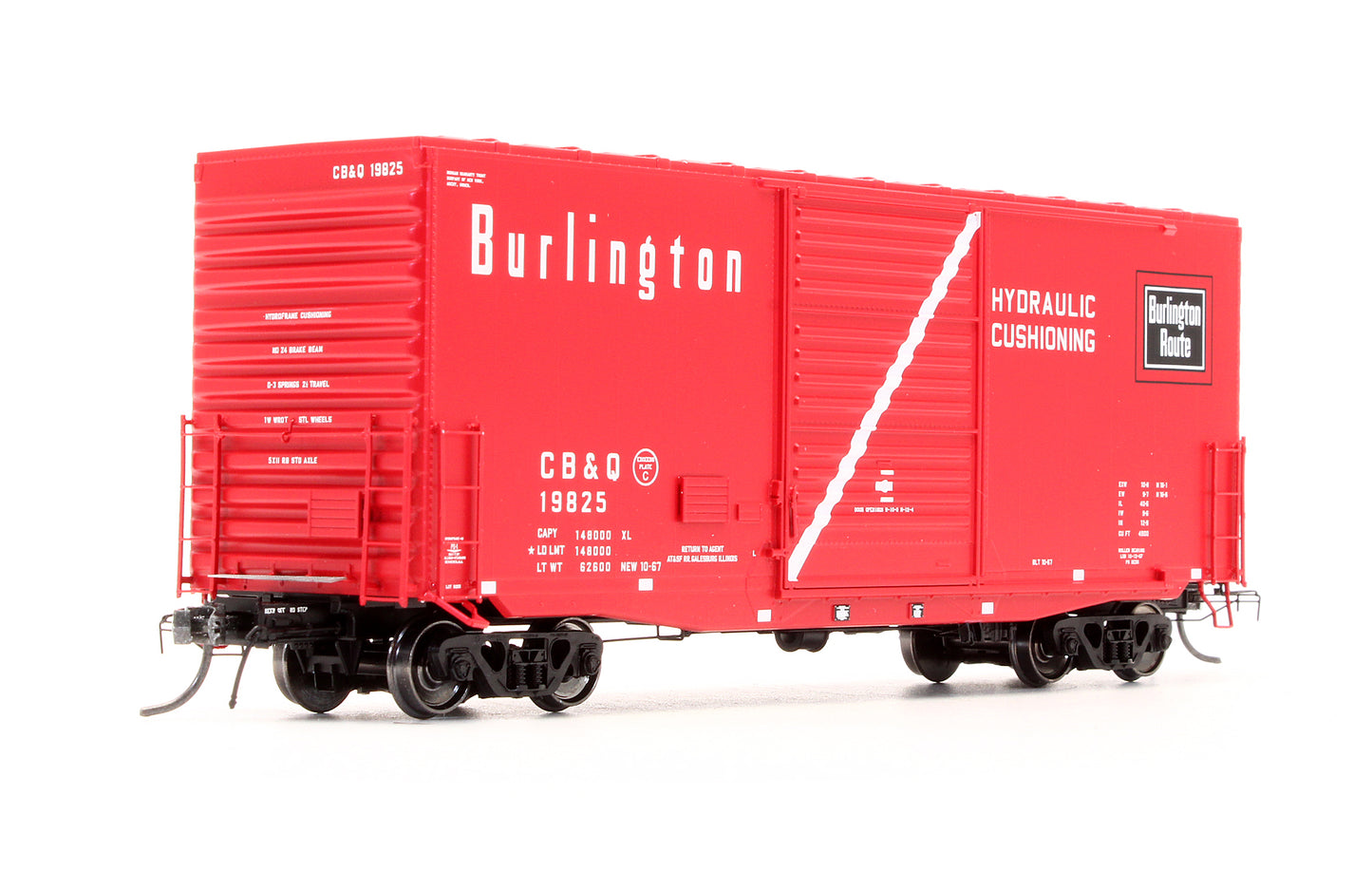 Pre-Owned 18010-01 Pullman Standard PS-1 40' Mini-Hy Cube Box Car CB&Q Chinese Red 10-67' - Road #19825