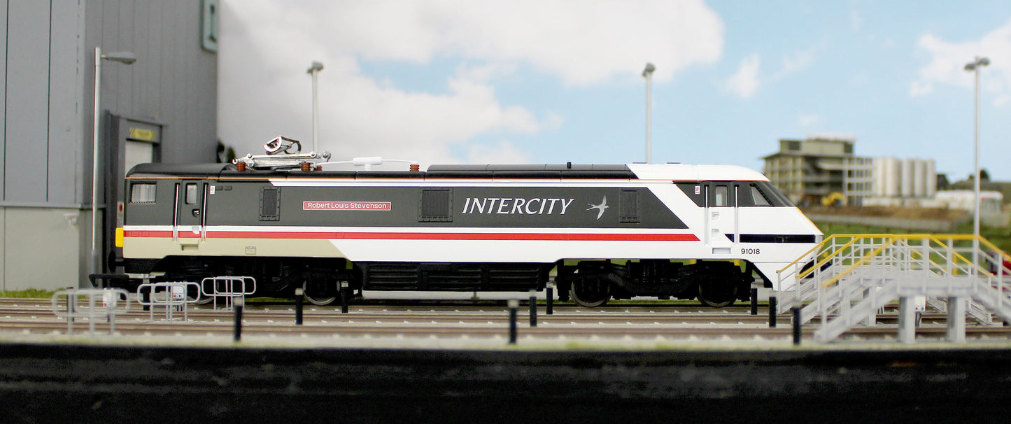 R30527TXS RailRoad Class 91 Intercity 91018 'Robert Louis Stevenson' Electric Locomotive - DCC Sound