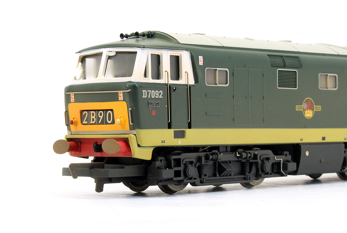 Pre-Owned Class 35 Hymek 'D7092' BR Green Diesel Locomotive (Weathered)