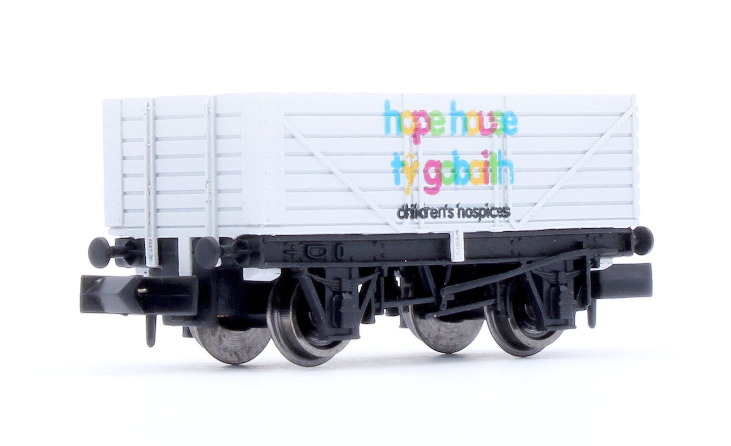 7 Plank Hope House Charity Wagon