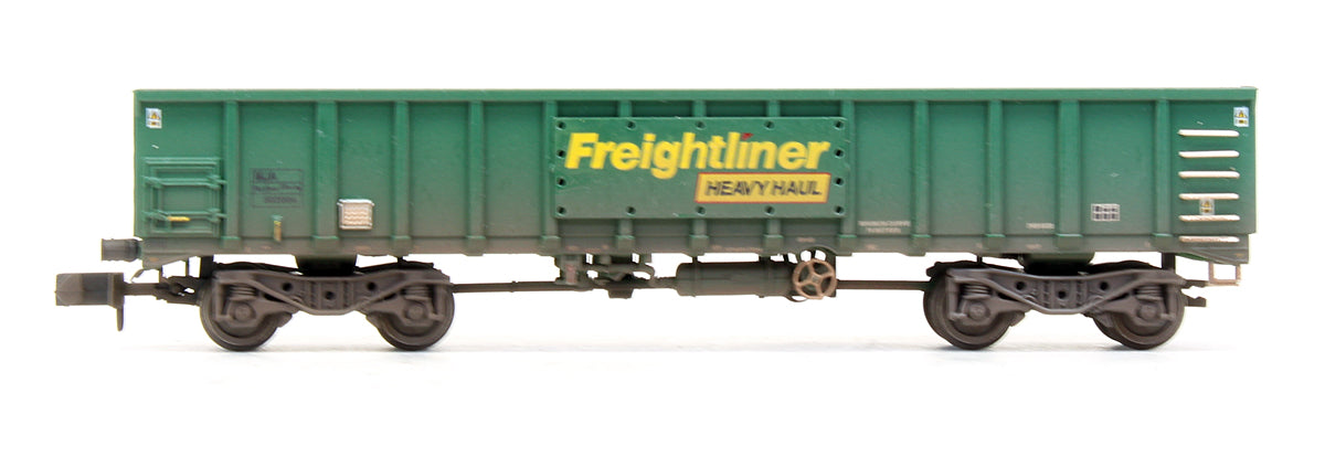 Pre-Owned MJA Freightliner Heavy Haul Box Van Twin Pack 502003 & 004 - Custom Weathered