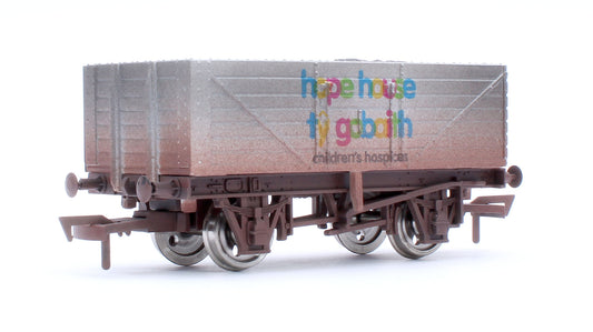 7 Plank Hope House Charity wagon - Weathered