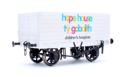 7 Plank 9' W/B Hope House Charity Wagon
