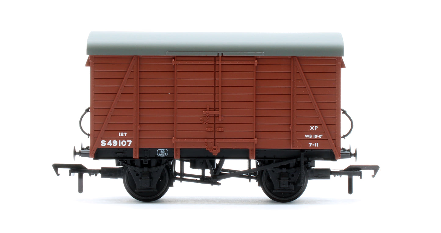 38-071C SR 12T Even Planked Ventilated Van BR Bauxite (Early) No.S49107