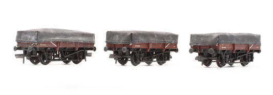 Pre-Owned Set Of 5 Plank China Clay Wagons BR Bauxite (Early) With Tarpaulin Covers - Custom Weathered