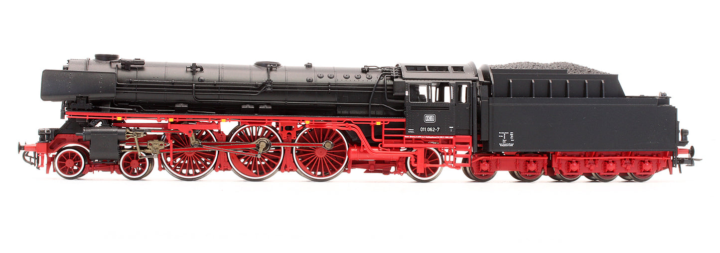 Pre-Owned 70052 DB Class 011 062-7 Steam Locomotive - DCC Sound