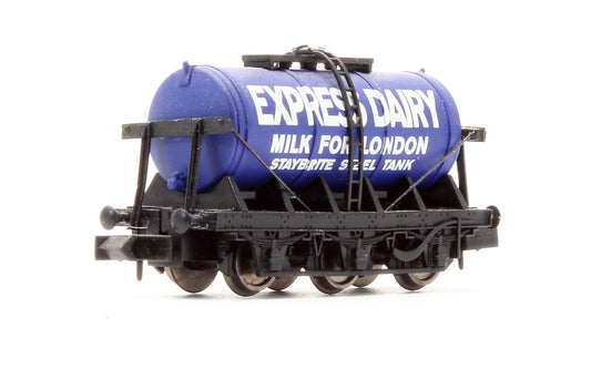 Pre-Owned Express Dairy 6 Wheel Tank Wagon