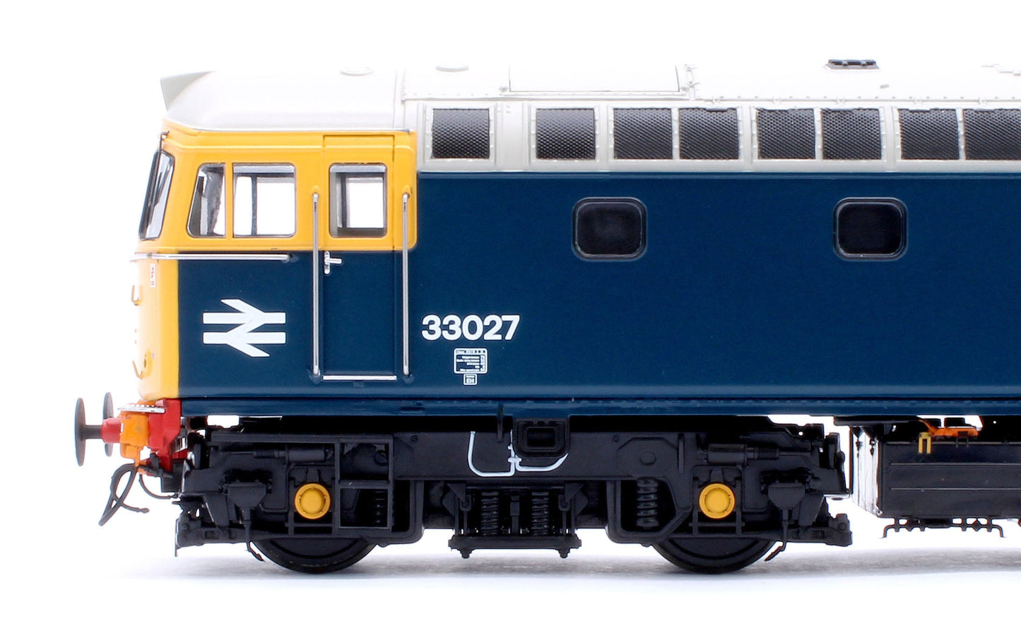 Pre-Owned 3422 Class 33/0 BR Blue No.33027 'Earl Mountbatten of Burma' (Grey Roof) Diesel Locomotive