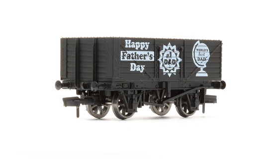 Pre-Owned Father's Day Wagon