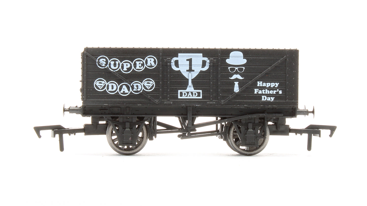 Pre-Owned Father's Day Wagon