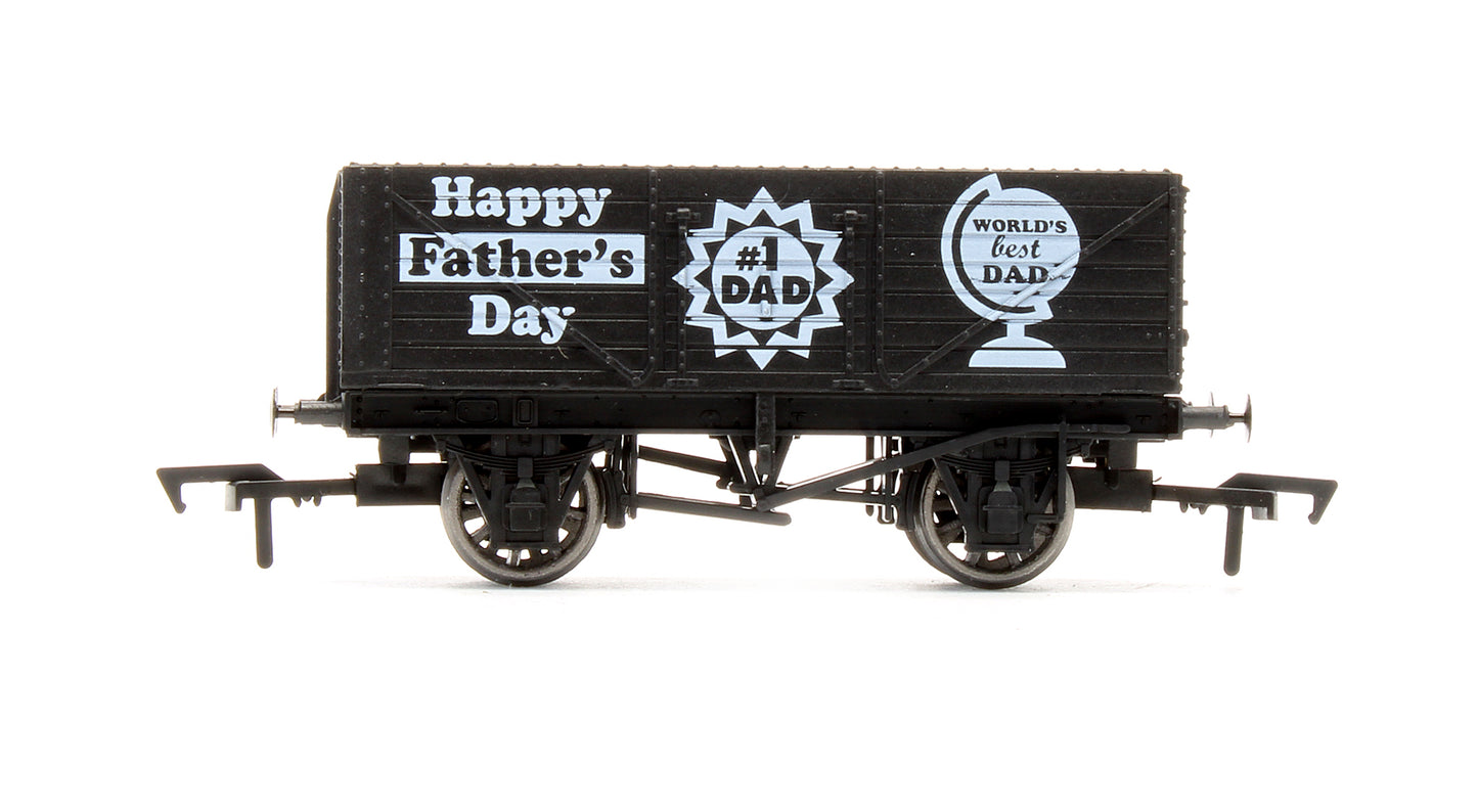 Pre-Owned Father's Day Wagon