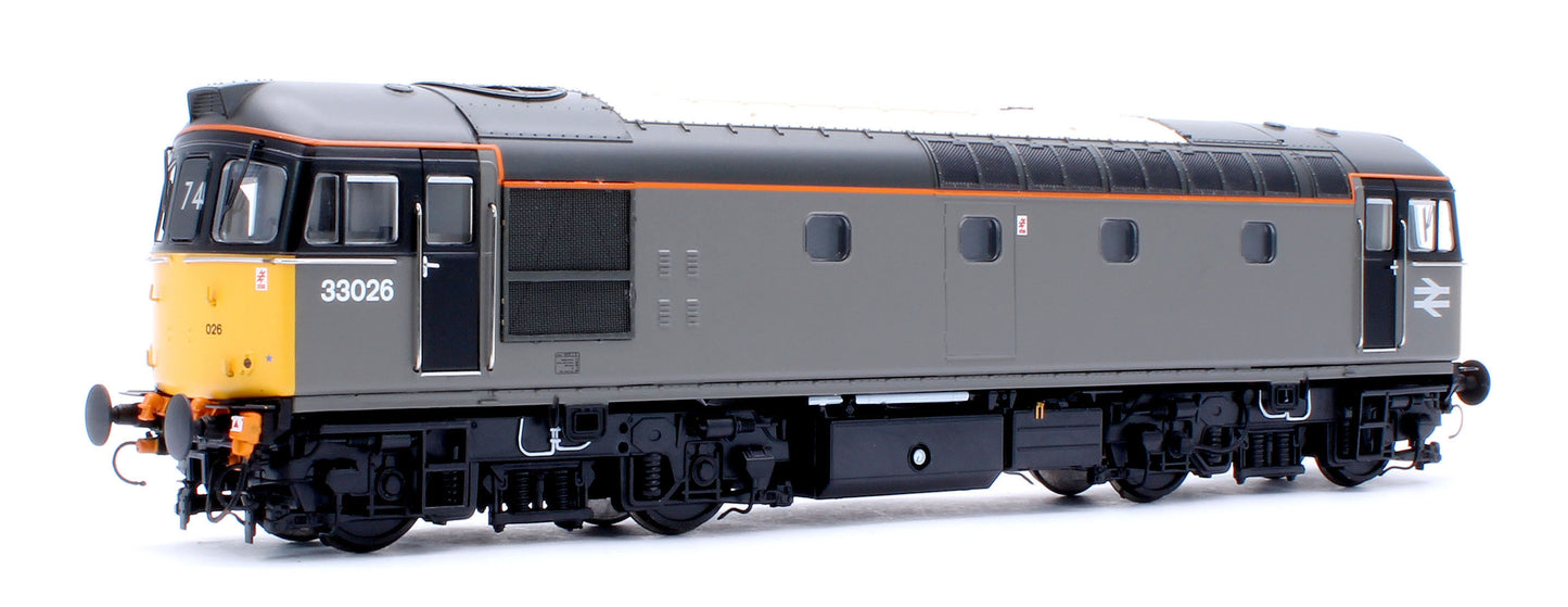 Class 33/0 BR General Grey No.33026 Diesel Locomotive