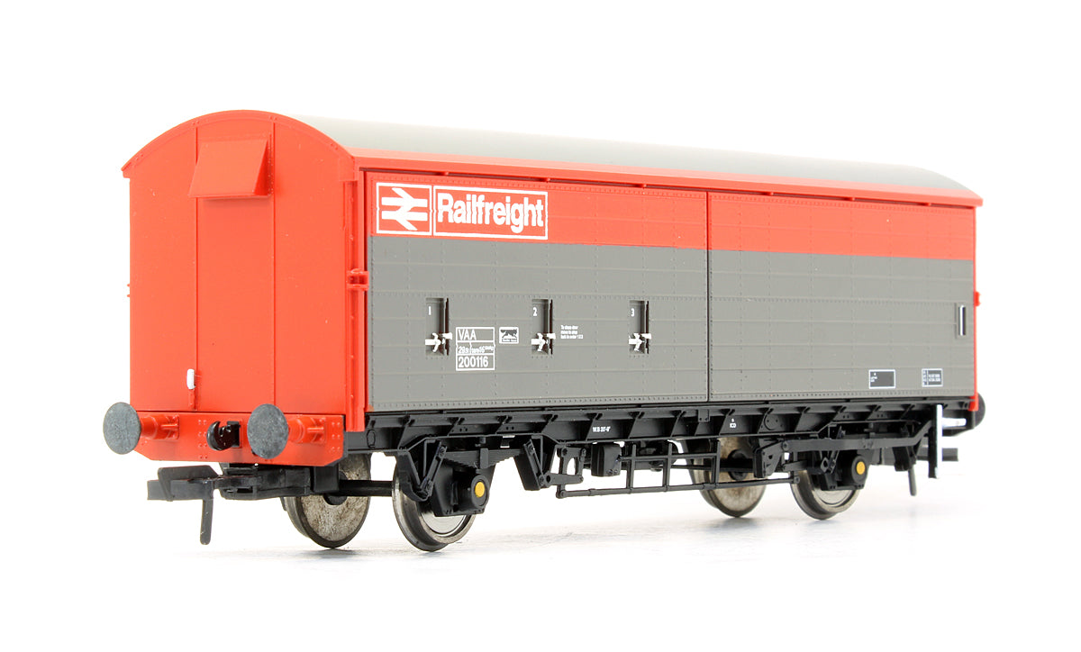Pre-Owned 35 Ton Sliding Door Box Van VAA C/W Vents Railfreight Red / Grey '200116'