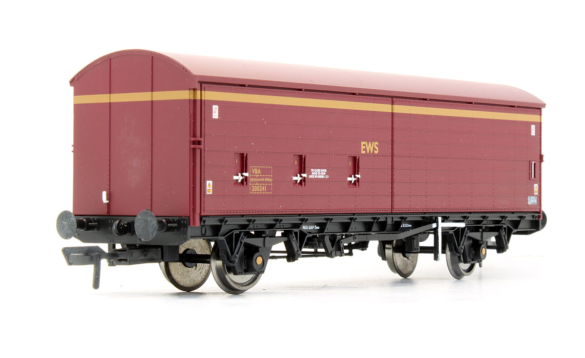 Pre-Owned 35 Ton Sliding Door Box Van VBA EWS