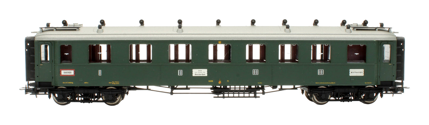 Pre-Owned L384700 Baden State Railway Green Express Train Passenger Car '14015'