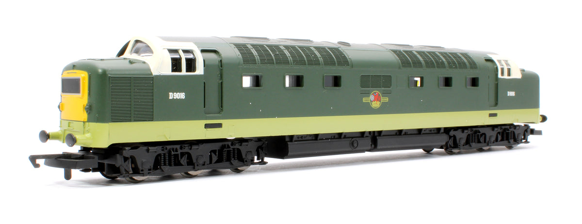 Pre-Owned Class 55 Deltic BR Two Tone Green No.D9016 Diesel Locomotive - DCC Fitted